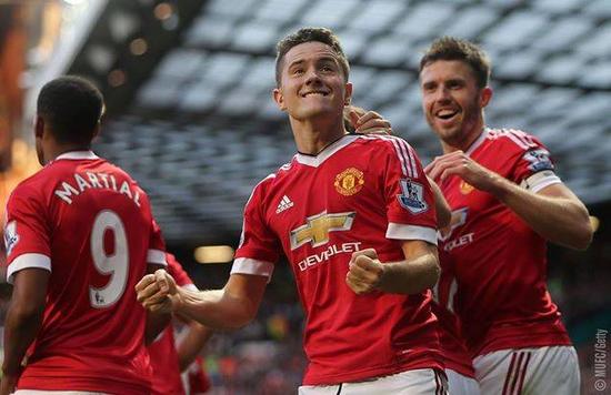 训出身的年 训出身的年